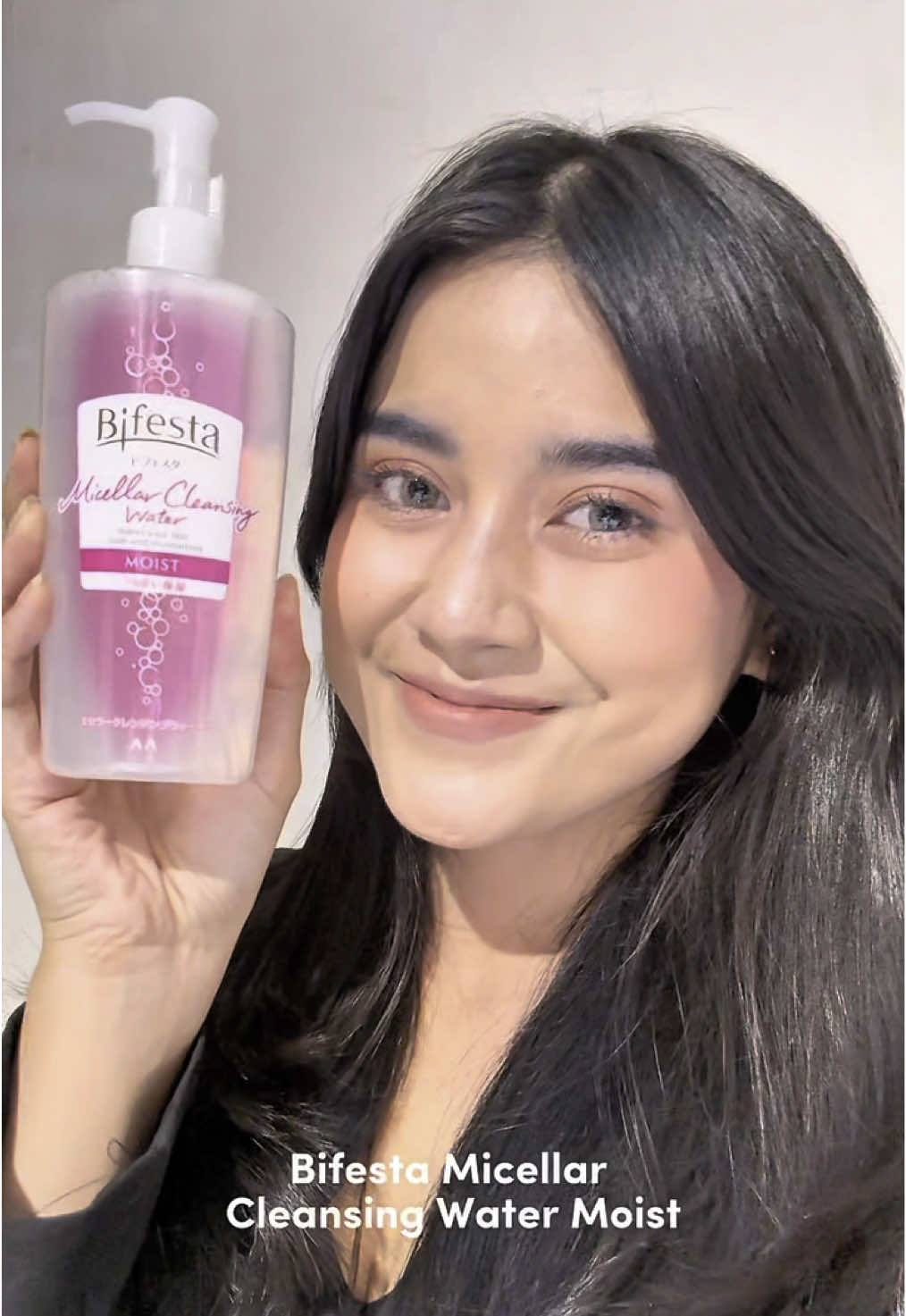 Let your skin breathe Bifesta Micellar Water gently removes makeup + buildup without drying your skin Clean, calm, and ready for the next step ✨ #bifesta #bifestaindonesia #madeinjapan #fyp #makeupremover #bifestacleansingwater #micellarwater 