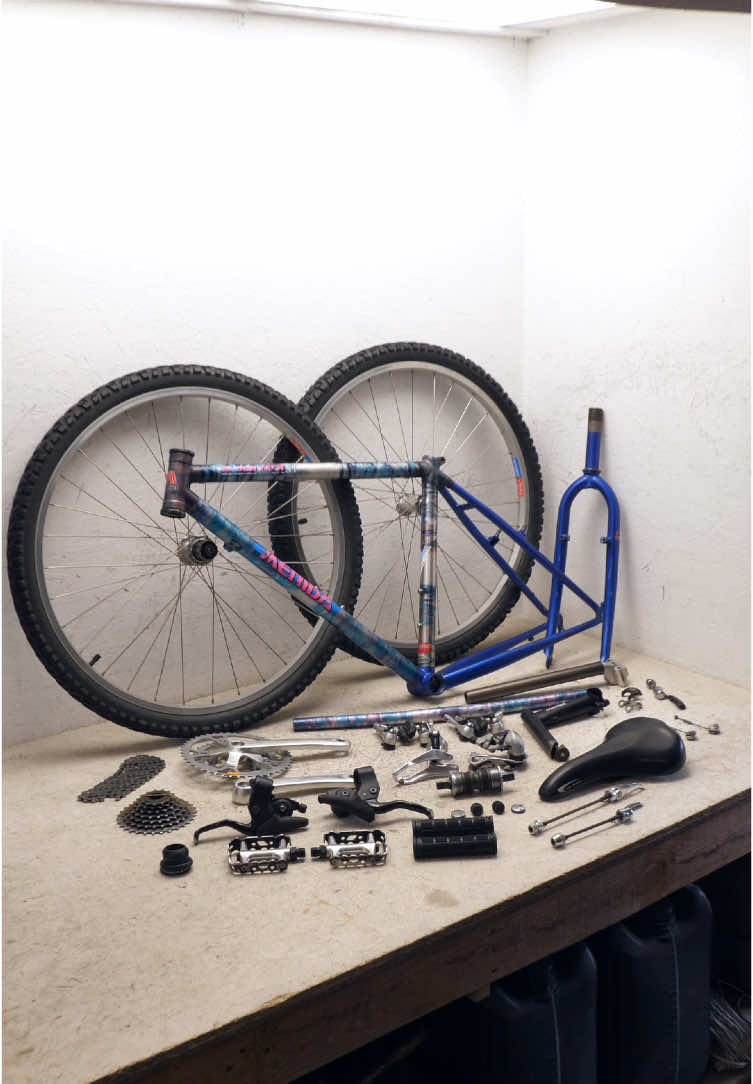 Retro MTB build.  Check out all my bike restoration videos on my YouTube channel (link in bio) #mtb #vintagebike #retrobike #90smtb #bikebuild #bikeservice #bikerestoration #bikerepair #restoration #bikemaintenance