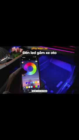Đèn led trang trí chiếu sàn gầm xe oto #denledoto #phukienoto #phukienxehoi #trangtrixehoi #xuhuongtiktok  