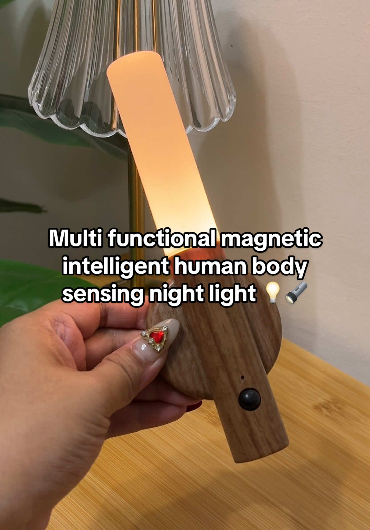 Multi functional magnetic intelligent human body sensing night light @Meilun Outdoor #light #sensinglight #intelligentlight #inductionlight 