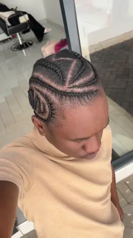 #zimtiktokers🇿🇼🇿🇼🇿🇼🇿🇼🇿🇼🇿🇼🇿🇼 #cornrows #cornrowsbraids #cornrowstyles #menshairstyle #4chair #naturalhairstyles #zimtiktokers🇿🇼🇿🇼🇿🇼🇿🇼🇿🇼🇿🇼🇿🇼 