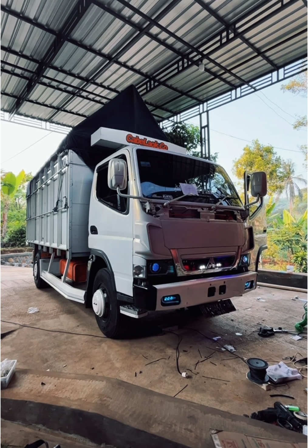 Menyala wii 🤩🤩 . . . @MasizzilProject @Ajik @SR Variasi LED  #fy #trend #xybca #herextiktok #fyppppppppppppppppppppppp #cantermaniaindonesia #masizzilproject #4u #tiktok #CapCut 