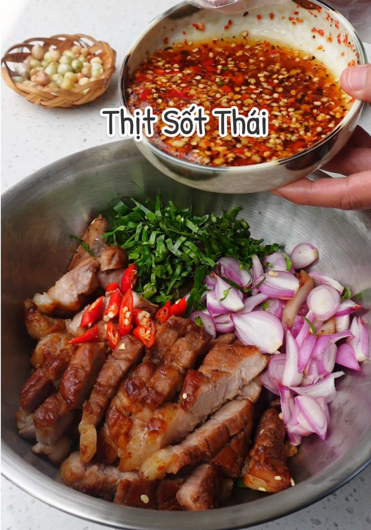 Bữa nay thử món mới mà công nhận ngon lắm chị em mình ơi #Ancungtiktok #LearnOnTikTok #anngonnaugon #tranquocthai 