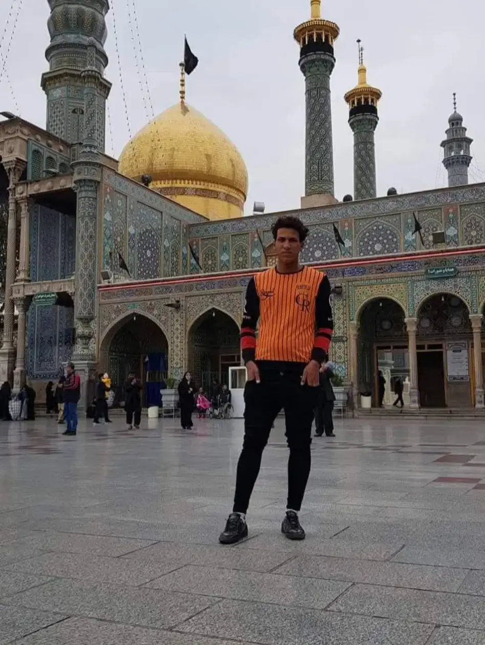 ‏السلام على غريب الغرباء ومعين الضعفاء والفقراء شمس الشموس انيس النفوس المدفون بارض طوس الرضا المرتضى الراضي بالقدر والقضاء وسلطان الدهر ورحمه الله وبركاته #CapCut #اكسبلور #