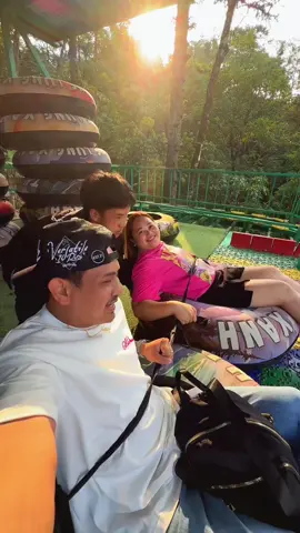 Thanks to my friends who came to go tubing and watch the sunset 🌸 #trending #truotphaokhosapa 