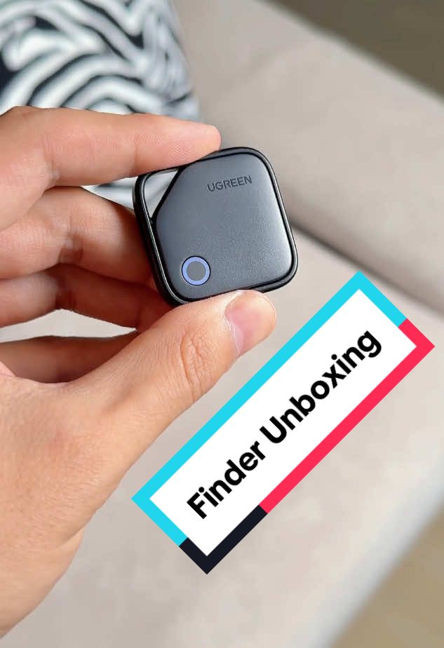 Finder unboxing! What would you always track with the UGREEN FindTrack Smart Finder? 😏 Drop your answer below!  #Finder #UGREEN #airtag #iOS #gadgets #techunboxing #Tech #techtok #tiktoktech #iphone #unboxing 