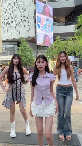 @ยอมเม @จอนอ ไลค์เจนนี่(เด้ง)