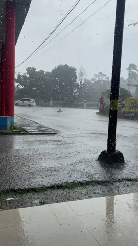 P Hujann 🌧️ #hujan #siang #terminal #ngabang 