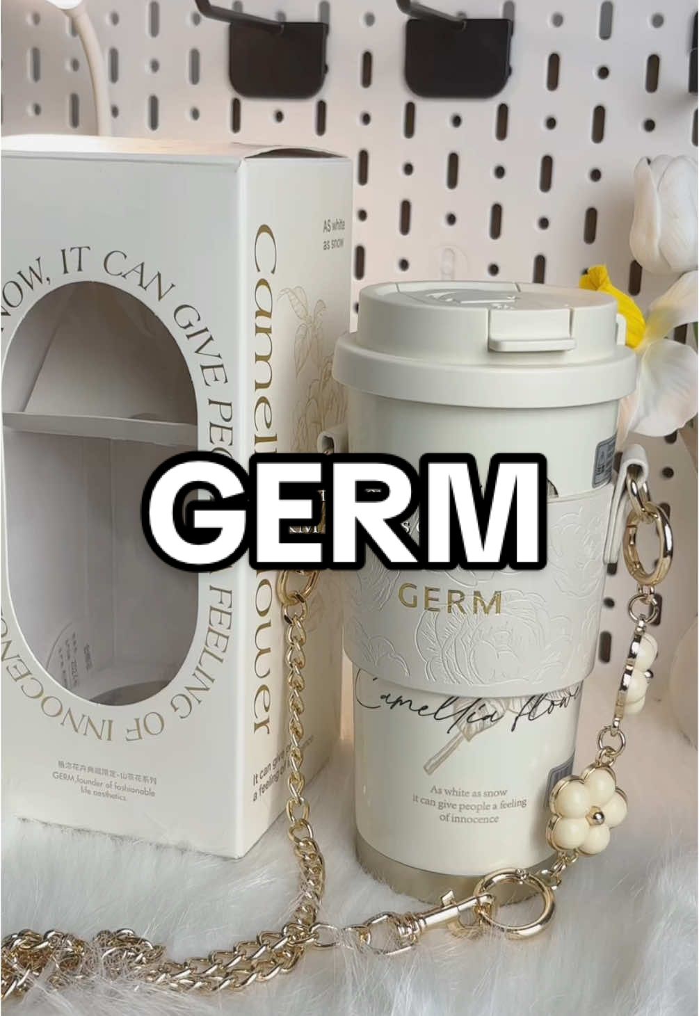 It’s so pretty I could just carry it around without any drinks inside🤍🤍 5/9 #germ #tumblerviral #germwaterbottle #waterbottle #germtumbler #tumblerstainless #waterbottle #tiktokshopfinds #TikTokshop #tiktokmalaysia #germmalaysia #tiktokmademebuyit #coffeetumbler #tumblerviral #trending #viral #fyp #fypage #foryoupage #tumblr #camellia #camelliaflower