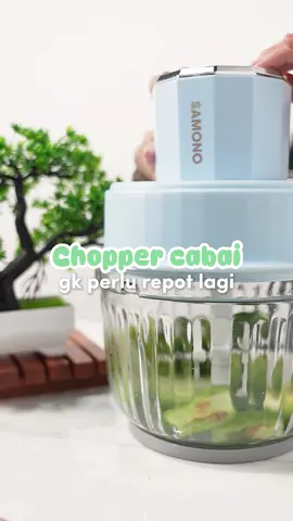 🌶️ Nge-chop cabe ribet & bikin capek? Udah gak zaman! Samono Food Chopper 2.5L, solusi dapur sat set buat kamu yang sering masak banyak! ✔️ Kapasitas jumbo 2.5 liter – muat banyak banget ✔️ 4 bilah pisau BESAR – hasil halus dalam detik ✔️ Hemat listrik, ada anti-slip & dapet garansi 1 tahun! Mau sambel, daging, bumbu? Semua bisa! Langsung klik keranjang kuning sebelum kehabisan yaa 🛒🔥 #SAMONOINYOURLIFE #SAMONOSUPERBRANDS #samono #chopper #racuntiktok #fyp #chopperbesar #cabehalus #alatdapur #masakpraktis