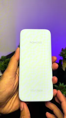 SLIM POWERBANK | With 3 charging cable #romoss #romosspowerbank #romossph #handypowerbank #portablepowerbank #minipowerbank 
