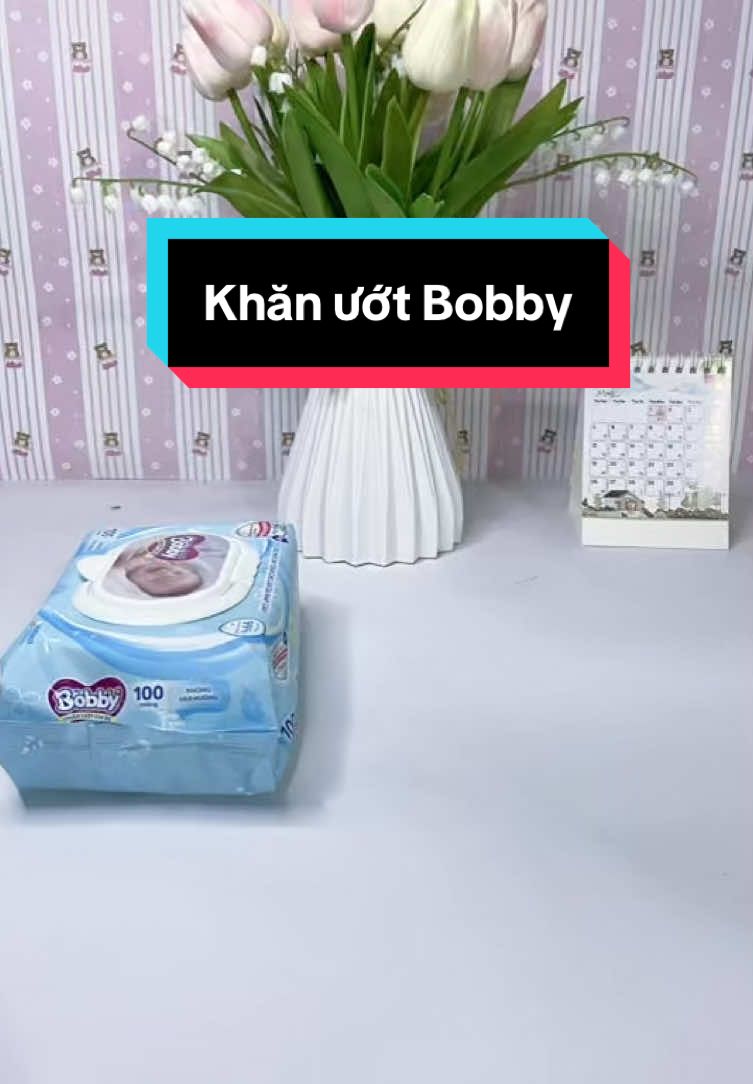 Khăn ướt nhà Bobby dùng thích lắm ạ#khanuotkhongmui #khanuot #dodungchobe #chamsocda #embesosinh #flypシ #dodungvesinh #chocagiadinh 