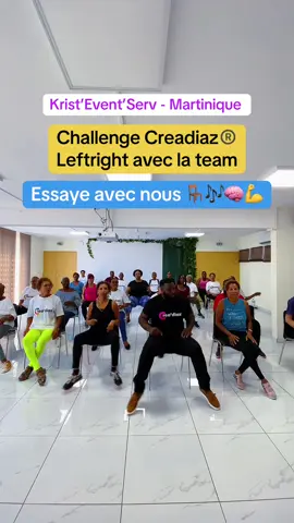 Nous aimons le faire 🪑🎶🤩  #LeftRightChallenge #creadiaz #pourtoi #fy #fyp #programmesurchaise #duo #viral #pourtoipage 