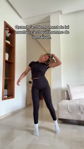 Je crois il a pas compris encore 