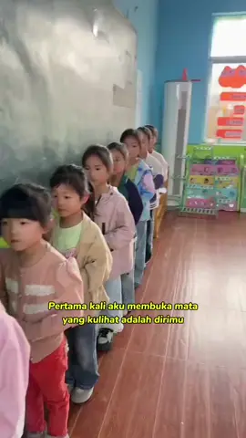 Mama Wo Xiang Ni 妈妈我想你#yakiling #mandarinsong #foryou #fyp 