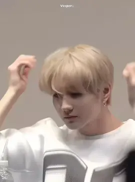 blonde era wow :)  #Jungwon #enhypen 