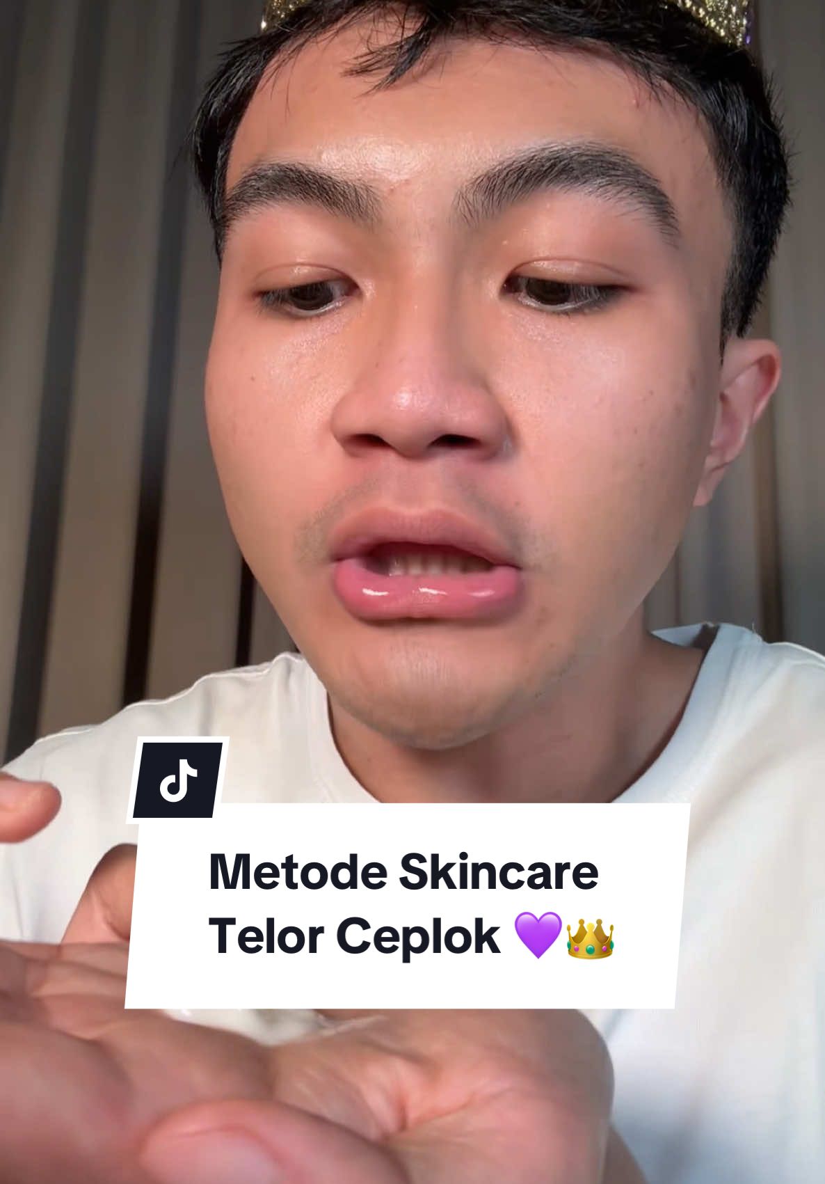 Penasaran coba gak metode skincare telor ceplok?! 💜🥰👑✨ #kerajaanglowing #promomakangajian #longervideos #murahnikmatlezat #skincare #skincareviral #belilokal #moisturizer #moisturizerviral #RevitalizedYourSkin #LadyBossPower #SkinCarenyaLadyBoss #SlowDownAging