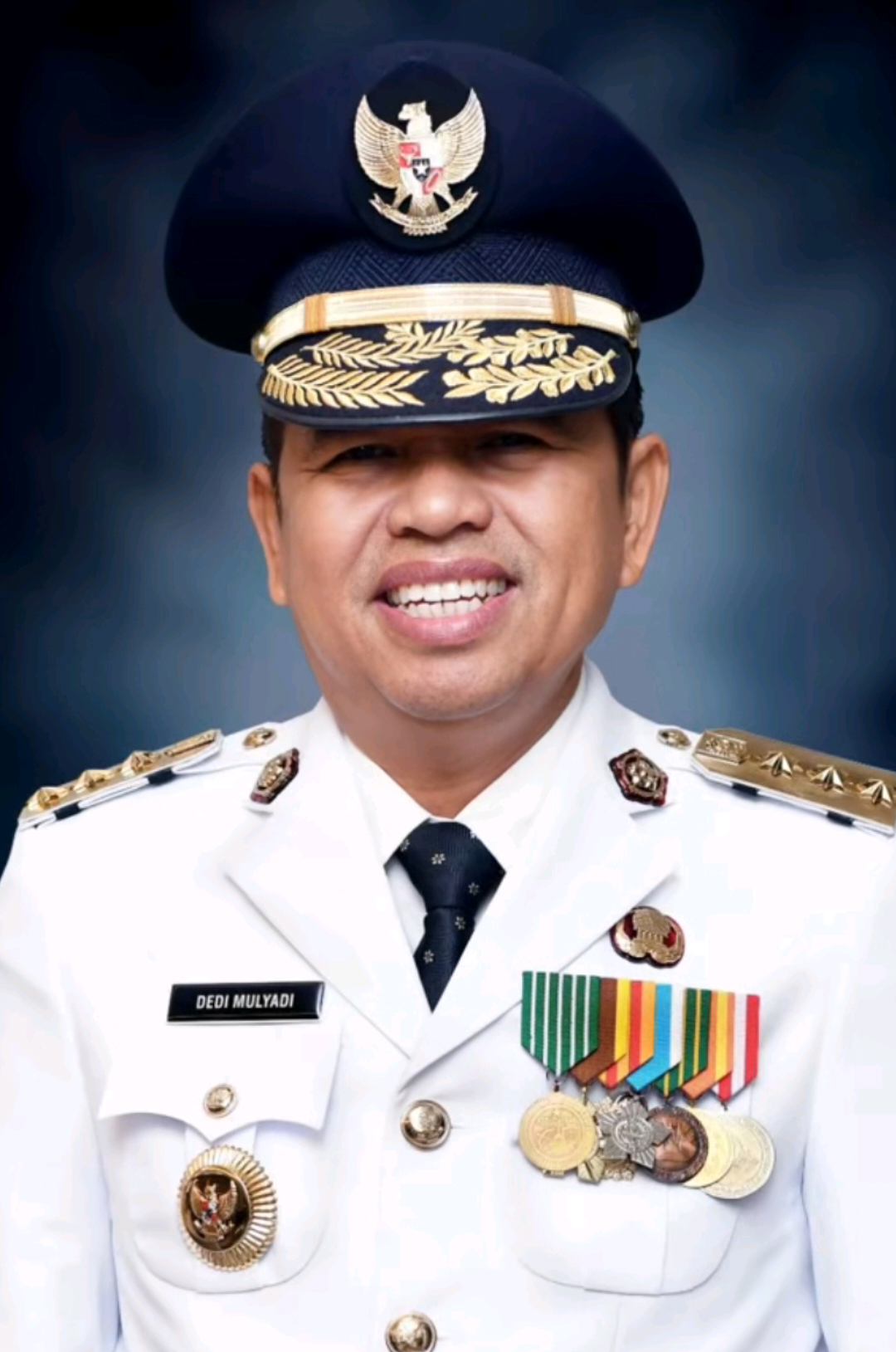 Membalas @jihanaaaaaaaaa  yang ini bukan?  Gubernur Jawa Barat Bapak Dedi Mulyadi Menelpon  melarang anak anak jangan main HP #KDM #DediMulyadi #GubernurJawaBarat #BapakAing 