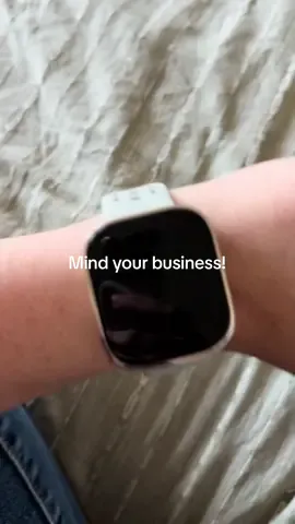 My smartwatch really said ‘go take a walk’ like I’m not out here fighting for my life every day. Mind your business, you little wrist snitch.” #smartwatchshaming #mindyourbusiness #funnytech #relatable  #tiktokhumor #watchyourattitude #lazybutmakeitfunny #tiktokshopfinds #creatorlife #momlife