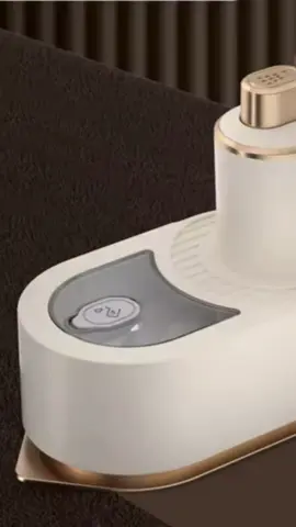 Vous cherchez à voyager léger sans sacrifier votre style ? Découvrez le mini fer à repasser portable ✈️ Compact, puissant et facile à emporter 🧳, il est l’accessoire parfait pour garder vos vêtements impeccables où que vous soyez ! Vacances, week-end, plus besoin du fer à repasser XXL. Soyez stylé, partout et tout le temps! 🏷️ 10.000 fr  Disponible dès maintenant , passez vos commandes via WhatsApp. ☎️ : 0748809334 #voyage #style #pourtoi 💼 #travel 🌍 #work #bonplanvoyage #fashionvoyage#mini #ferarepasser 