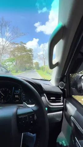 Sampai tujuan hanyar ampih pakai Sond ini nah putar tarus sepanjang jalan😁💃