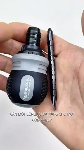 Bộ tua vít 12 đầu đa năng, thiết kế thông minh giúp bạn hoàn thành mọi công việc dễ dàng. Với tay cầm chống trượt và nam châm mạnh mẽ, bộ công cụ này là trợ thủ đắc lực trong mọi tình huống. ✔️ Điều chỉnh chiều dài tô vít dễ dàng. ✔️ Kích thước nhỏ gọn, dễ dàng mang theo và sử dụng. ✔️ Phù hợp với nhiều mục đích sử dụng khác nhau: điện tử, xe cộ, đồ gia dụng. 👉 Chỉ 35.000 VND - Mua ngay để sở hữu bộ công cụ đa năng này! #tuaVít #đồnghề #côngcụ #dungcụ #tuaVít12Đầu #SảnPhẩmTiệnLợi #DụngCụGiaDụng