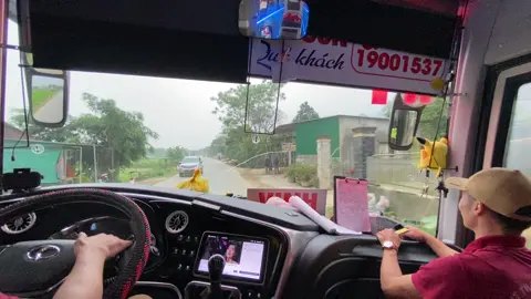 + 1 máy tia xe nhanh 😆😆 #xh #xekhachvietnam #dammexekhach 
