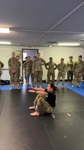 Empowered women protect themselves and each other. Our Women’s Self-Defense Program is more than training it’s confidence, awareness, and strength in action. #forteisenhowermodernarmycombativesprogram #WomensSelfDefense #ArmyStrong #Combatives #TrainToFight #ProtectYourself #MilitaryWomen #Empowerment 