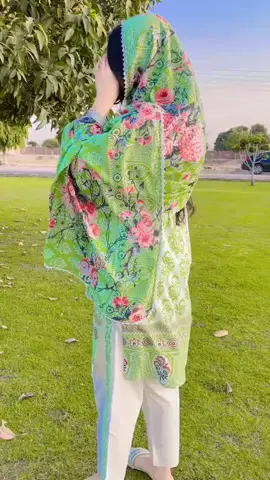 آؤ ہمارے دل میں  کرو قیام  آؤ ڪہ تم ڪو پیار ڪے قابل بنائیں ہم___🌸