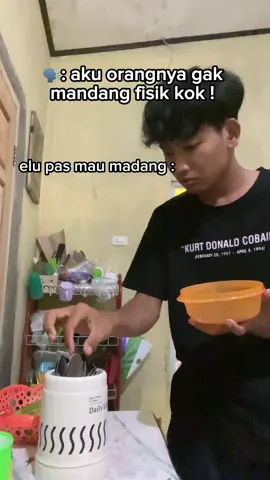 Beda bentuk beda rasa #pov #sendok #makan 