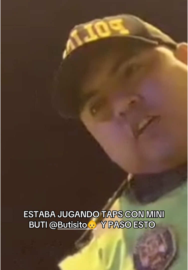 POLICIA DE NUESTRO PAIS 🇵🇪 ya saben que quiere 💸💸💰#buti #butisitolindo #kick #viral #independencia #deporte #skates #skaters @skatelige @Buti- @roblayon3 #dkates #butini #butisito #minibuti #butikviral #hijoperdido #4k #policia #barrio #corruption #peru #lima #taps #amigos #LIVEIncentiveProgram #LIVERewards #PaidPartnership 