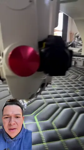 #greenscreenvideo las costureras están temblando #humor 
