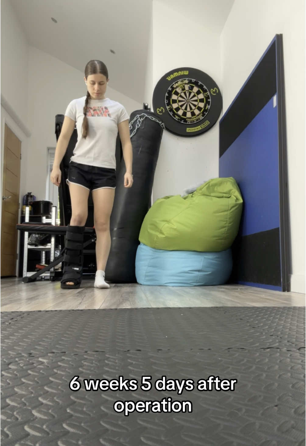 I can start to put weight on my foot! Hopefully I’ll be walking soon! Only up from here…  #injury #journey #physio #fyp #explore 