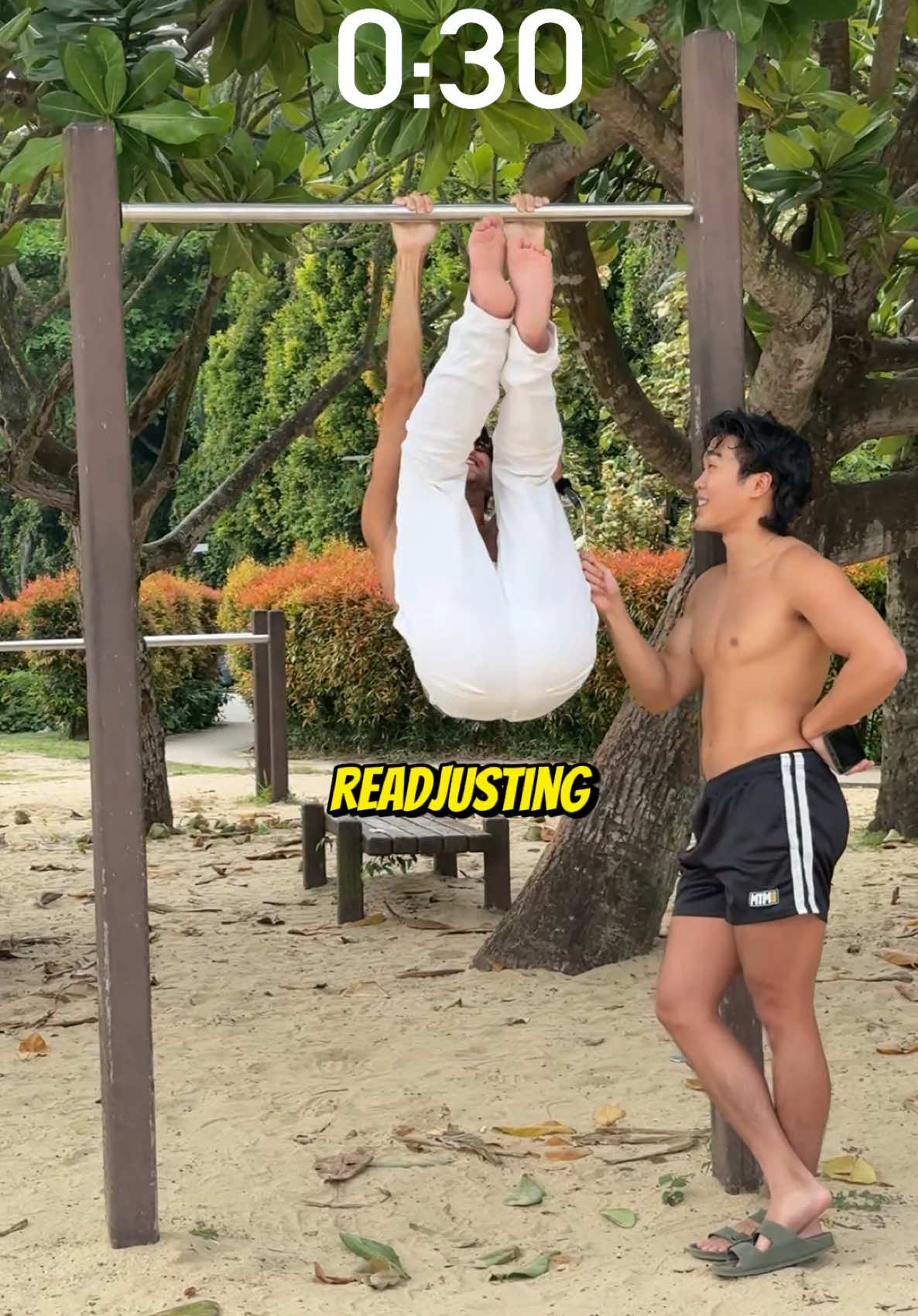 chat guess his body count  Follow @samuelkwxn for more fitness challenges and share it with a friend! ❤️💪🏻 #Fitness #publicchallenge #strength #pullups #gym 