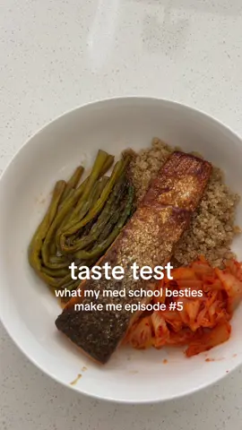 clearly had 0 brains talking in this video lmao but food was fire ty PD #tastetest #tastetesting #tastetester #DinnerIdeas #dinnerwithme #dinnertime 