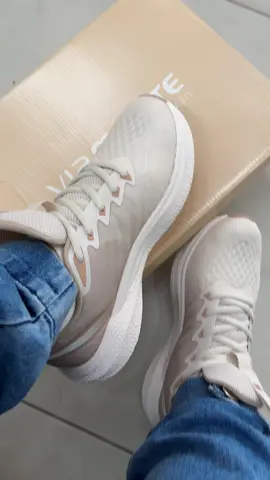 #viamarte #tenis #tecido #leve #conforto #praticidade #jardimmirna #diadasmaes #diadosnamorados #jackar #saopaulo #vendas #loja #varejo #mulher #feminino #sucesso #presente 