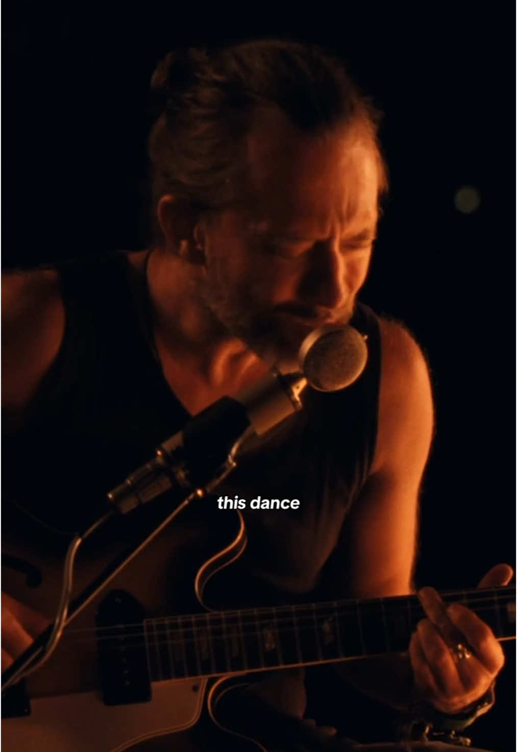 Present Tense: Jonny, Thom & a CR78 (Live in Tarzana, 2016) #radiohead #livemusic 