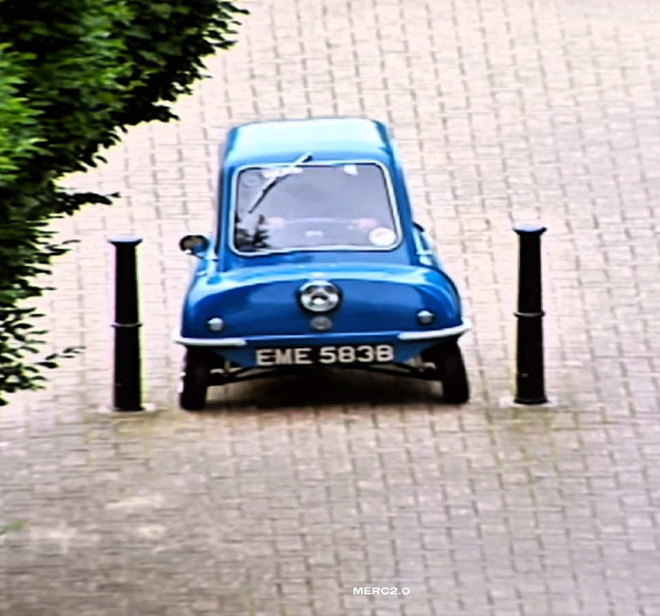 𝐏𝐄𝐄𝐋 𝐏𝟓𝟎 🗿 • The other vid got removed • 💡: @Zentix • #merc20 #peel #p50 #peelp50 #caredit #edit #foryou #fyp #fy #foryoupage #viral #trend #shitbox #putinwalk #vladimirputin #russia #newtrend #4k #topgear #topgearmemes 