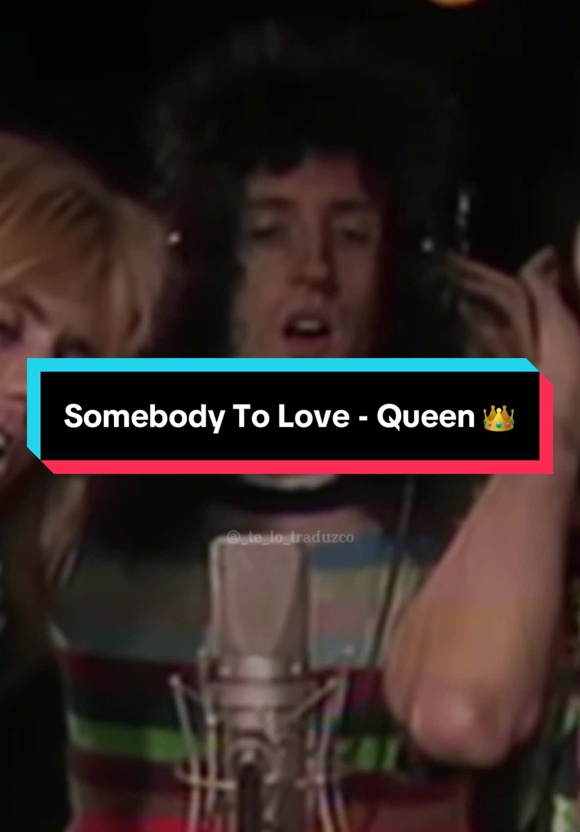 Somebody To Love - Queen 👑 #somebodytolove #queen #adayattheraces #fyp #parati #letrasdecanciones #lyrics #letras #telotraduzco #traduccion #translated #traducidoalespañol #traducida #traducido #translate #cantante #singer #artist #artista #español #english #ingles #spanish #inglesaespañol #greatesthits #70s #80s #90s #musicadelrecuerdo #nostalgia #musicadelos80y90 #1976 #freddiemercury #brianmay #rogertaylor #johndeacon 