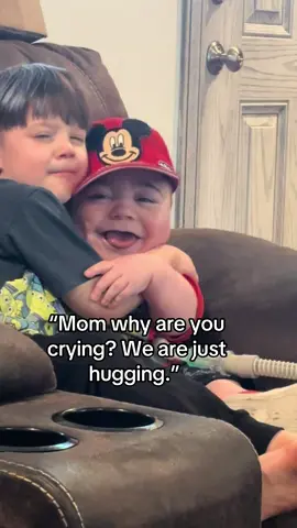 I’m not crying you’re crying 😭😭 Words cannot express the gratitude and thankfulness I have for God blessing me with the opportunity to raise such wonderful boys. I might have had them close in age but their bond is worth it❤️ #blessed #fyp #mom #sahm #momlife #MomsofTikTok #viral #trend #lucas #samuel 