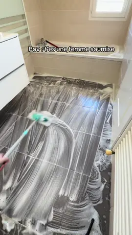 Qu’en pensez-vous du mariage ?? #cleanwithnjo #cleaning #CleanTok #pourtoipage #percer #mousse #nettoyage #maisonpropre #viralvideos #filles #bellemere #mari #mariage #menagemaison #perce #pourtoi #menagefacile #amour #nettoie #maisonpropre #viralvideos #fille #menage #mousse #CleanTok #cleaning #percer #viralvideos 