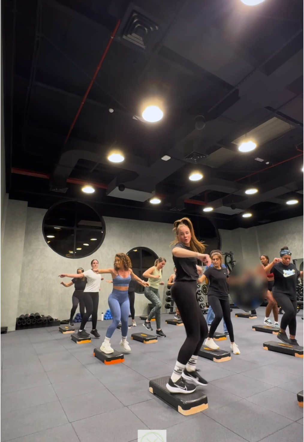 Step X is for women who’d like a workout to feel like a party 💃🏻💥  🗓️ Sunday 4 pm & Thursdays 8 pm.  📍 Al Quoz 3, Dubai  Dm to book  #fiabody #stepx #stepxbyfia #dubaifitness #dubaigyms #dubaidance #dubaizumba 