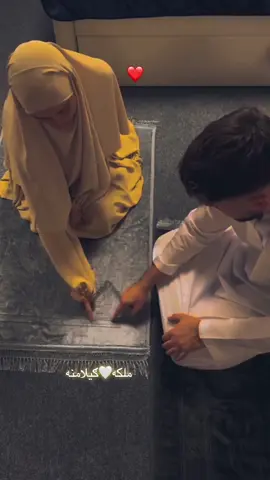 ملکه🤍