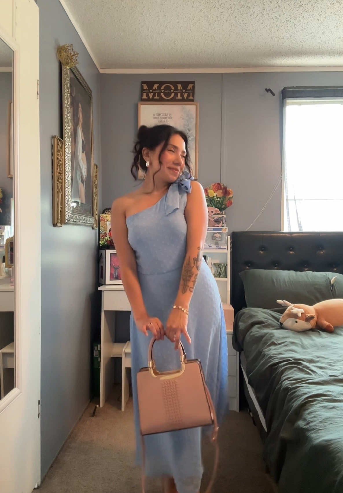 Love this dress  #fyp #outfitoftheday #graduationguestoutfits #dress #tiktok #influencer #latinacontentcreator #mexicantiktok #fashiontiktok #influencer #keepsupporting #creatorsearchinsights #ootdinspo #selflove #positivity #girlsgirl #forthegirls #northcarolina 