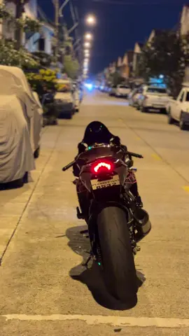 พรุ่งนี้ ขอไปซิ่งสัก500โลน่อย #ทีมงานzx #zx10r #zxสีดำ 