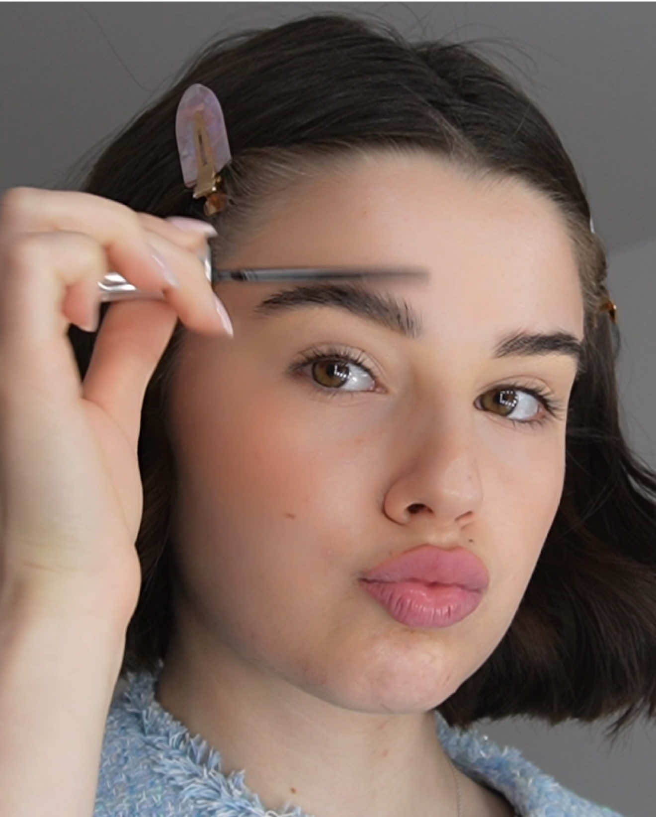 New video out now I‘ll see you on my channel link in bio <3 