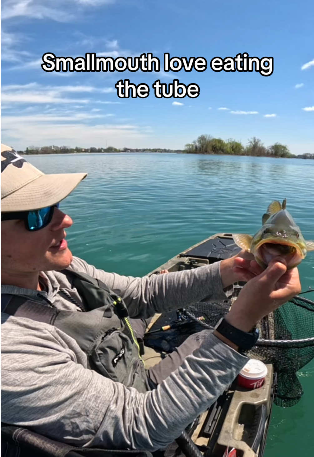 These fish are feeding like crazy right now as the water is warming up and the starting to spawn. Such a fun fighting fish! #fishing #smallmouthbass #kayakfishing #bassfishing 