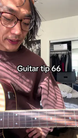 Another quick tip for the playaz #guitarist #guitarlesson #howto #jazzguitar #arpeggio #sweep #shred #musictheory #guitarlick #guitartips 