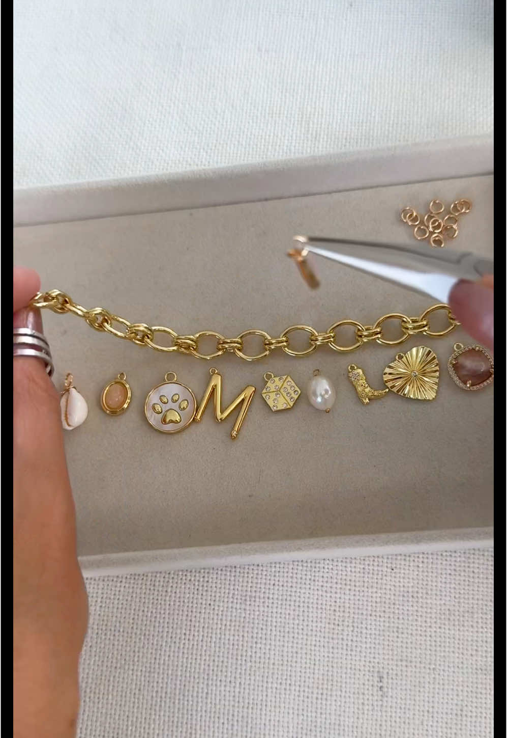 Might be one of my faves we’ve ever made ✨ #charmjewelry #charmbracelets #jewelrymaking #jewelrytiktok #jewelrybusiness #SmallBusiness #charmbar #charmbarmiami #charmbarnyc #charms #onlinecharmbar 