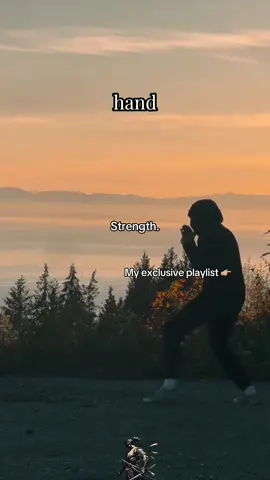 Let‘s bring peace in our minds. #motivation #strength #gymmotivation #workoutmotivation #michaeljackson #holdmyhand 